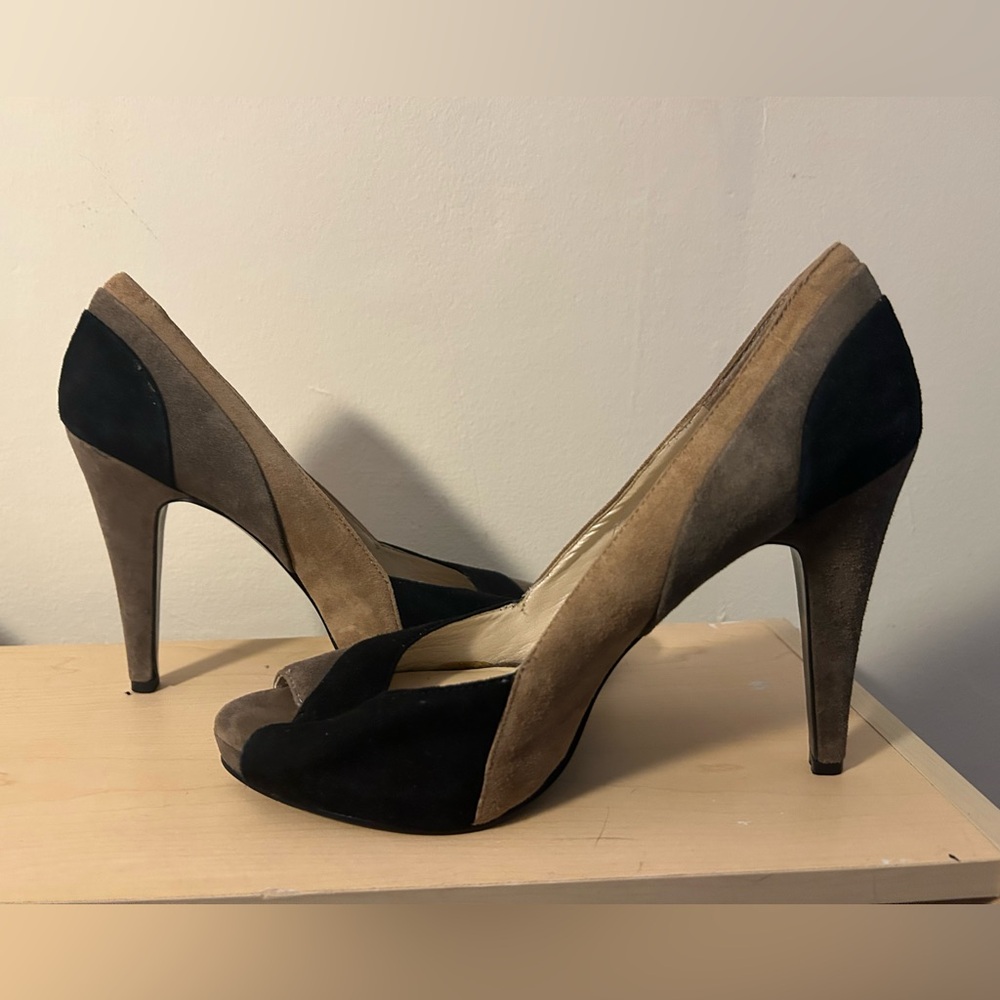 Elegant Black and Brown Women's Heels